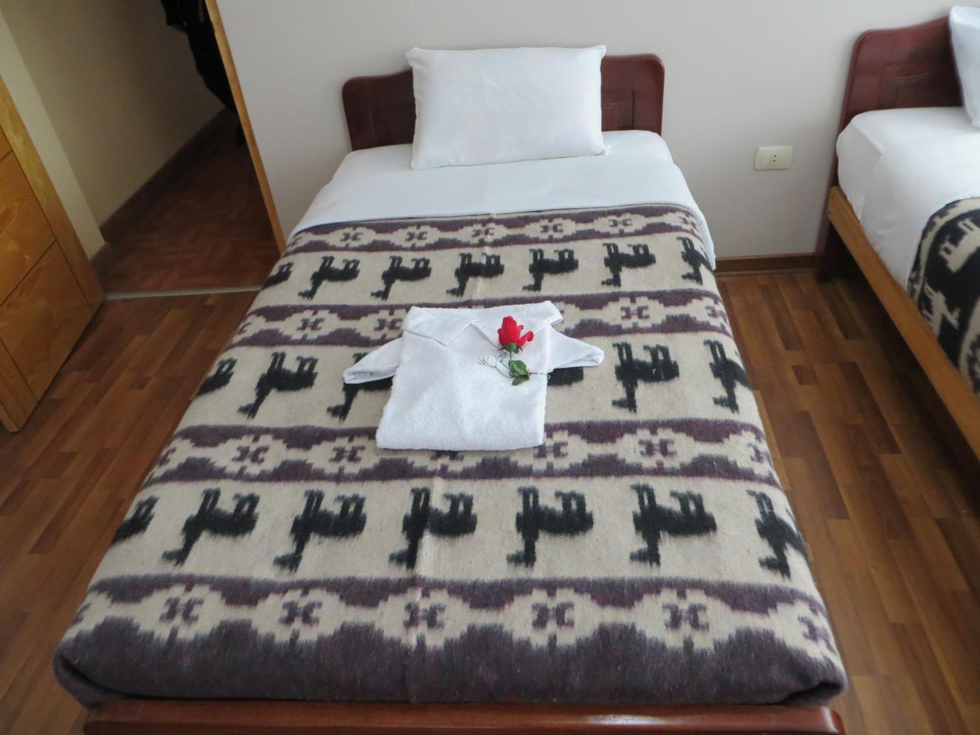 La Casa De Yoni Otel Puno Dış mekan fotoğraf