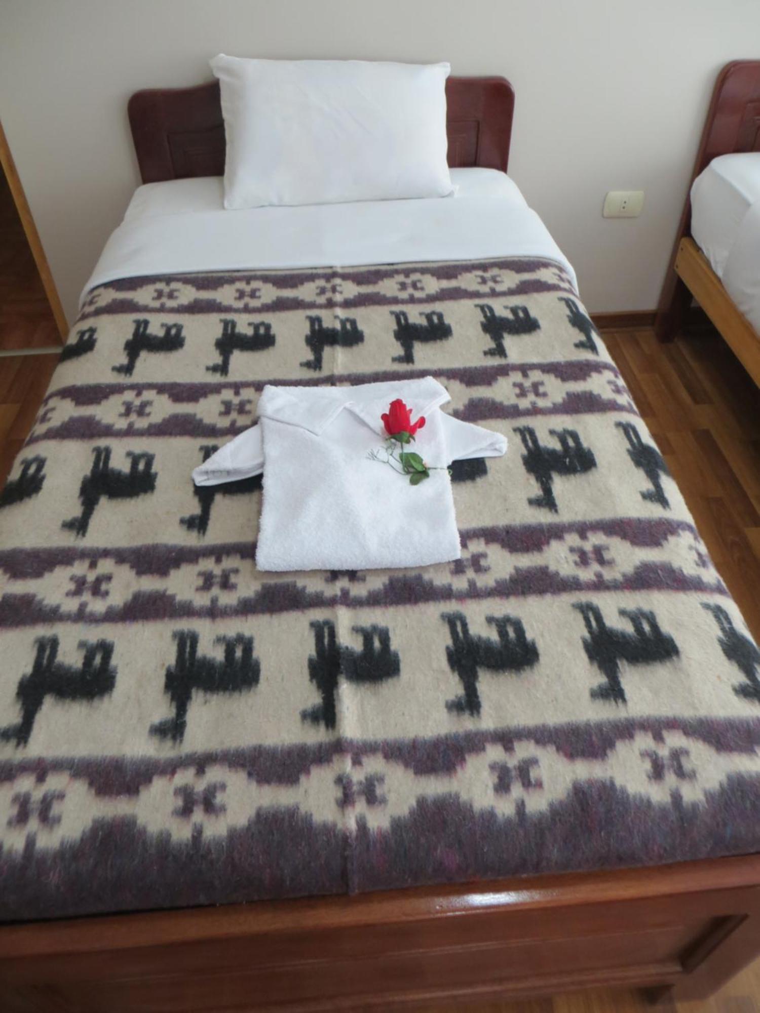 La Casa De Yoni Otel Puno Dış mekan fotoğraf