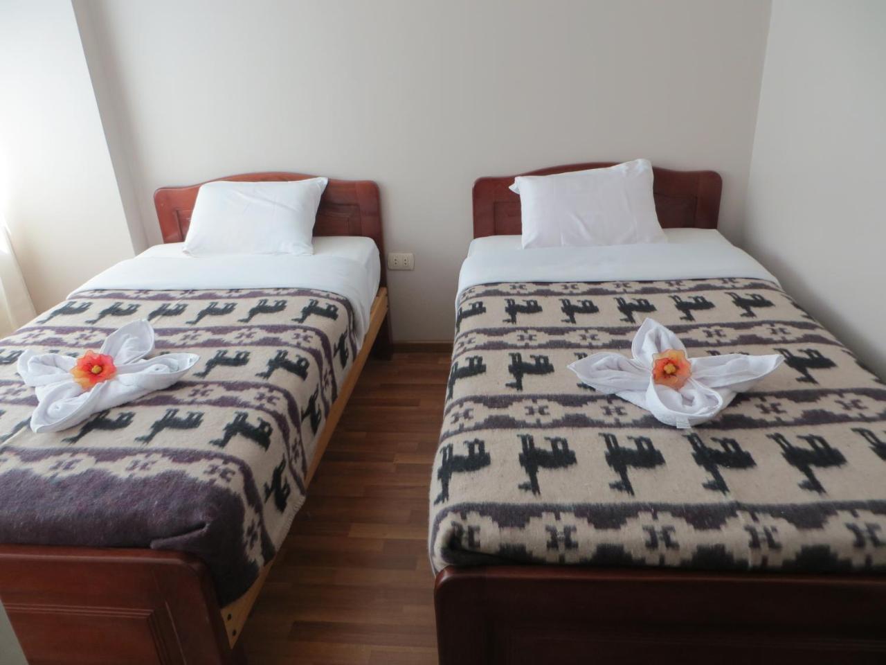 La Casa De Yoni Otel Puno Dış mekan fotoğraf